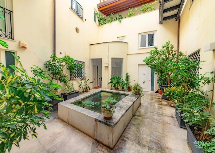 Palazzo Moncada Apartment